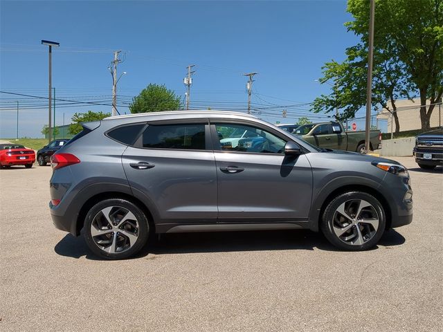 2016 Hyundai Tucson Sport