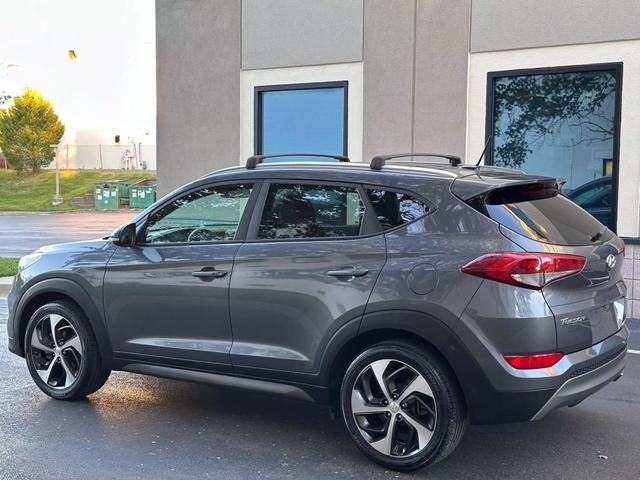 2016 Hyundai Tucson Sport