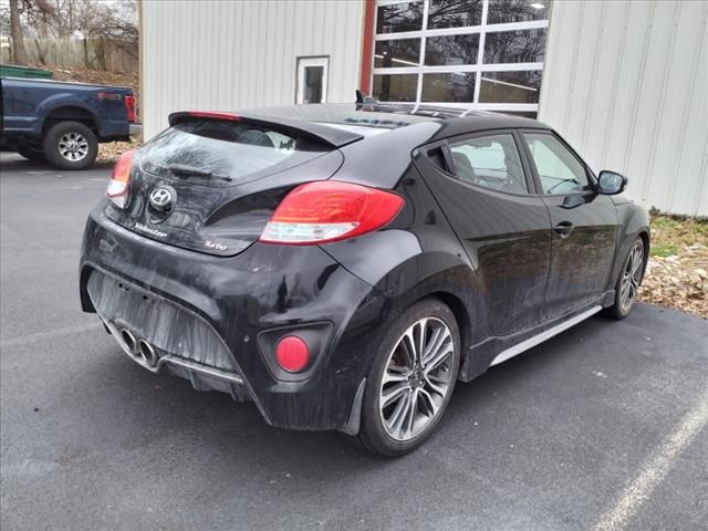 2016 Hyundai Veloster Turbo