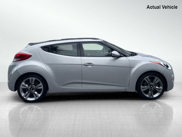 2016 Hyundai Veloster Base