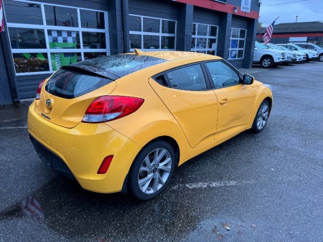 2016 Hyundai Veloster Base