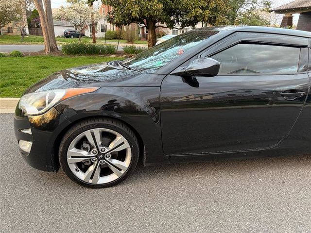 2016 Hyundai Veloster Base