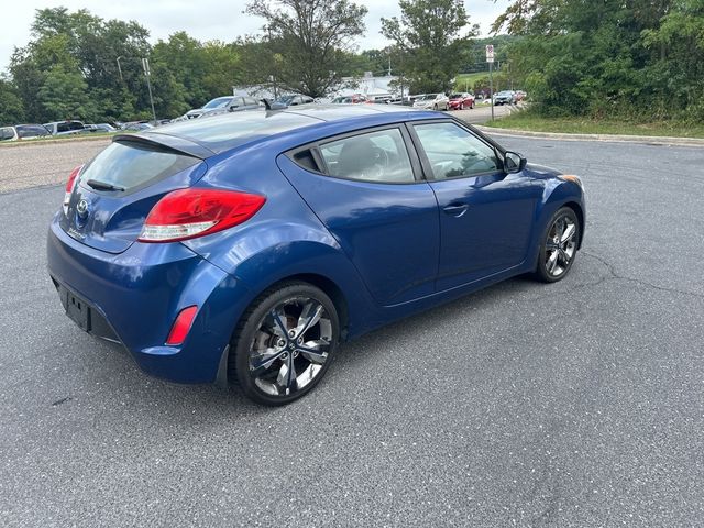 2016 Hyundai Veloster Base