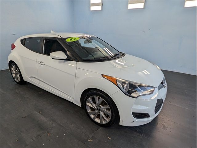 2016 Hyundai Veloster Base