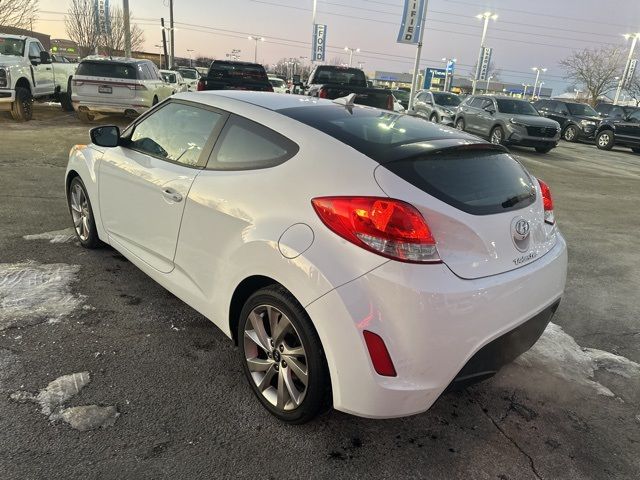 2016 Hyundai Veloster Base