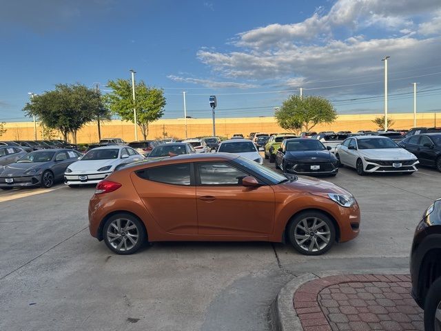 2016 Hyundai Veloster Base