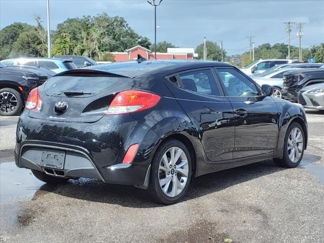 2016 Hyundai Veloster Base