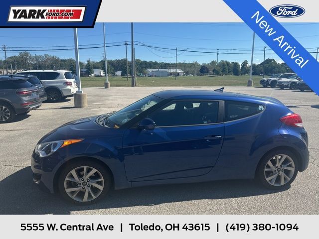 2016 Hyundai Veloster Base