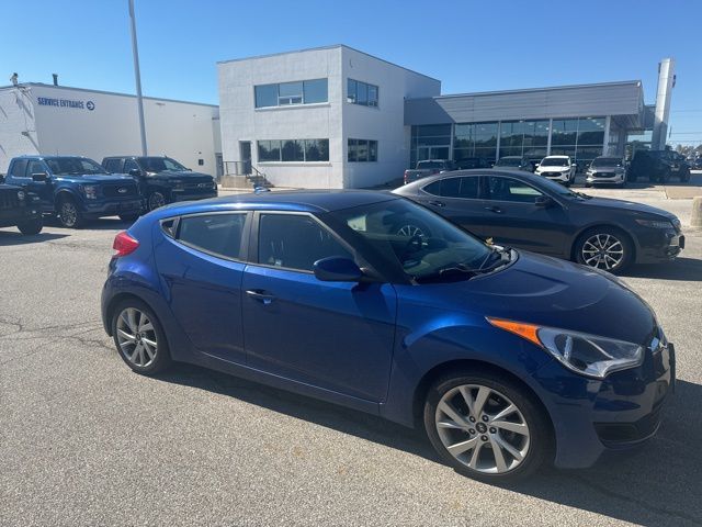 2016 Hyundai Veloster Base