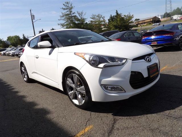 2016 Hyundai Veloster Base
