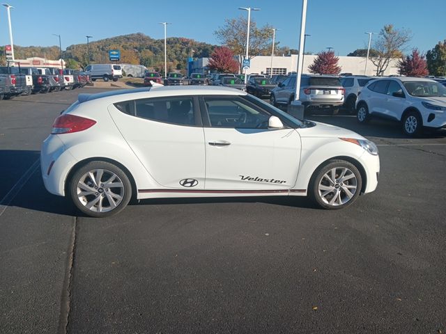 2016 Hyundai Veloster Base