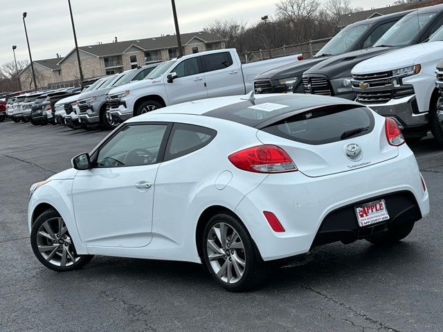 2016 Hyundai Veloster Base