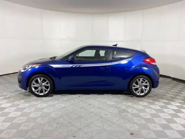 2016 Hyundai Veloster Base