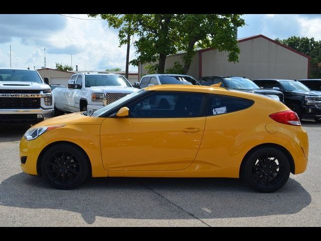 2016 Hyundai Veloster Base