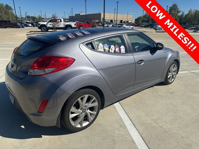 2016 Hyundai Veloster Base