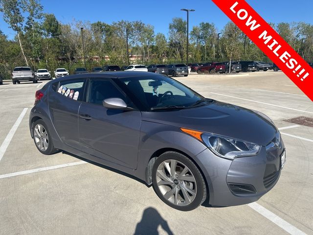 2016 Hyundai Veloster Base