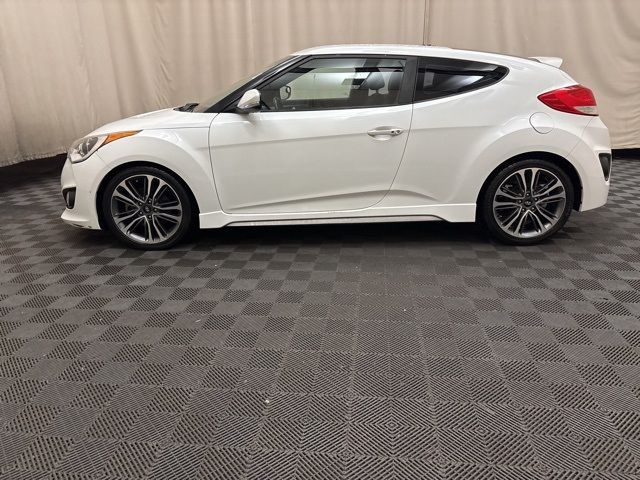 2016 Hyundai Veloster Turbo