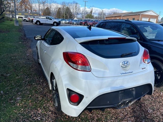 2016 Hyundai Veloster Turbo