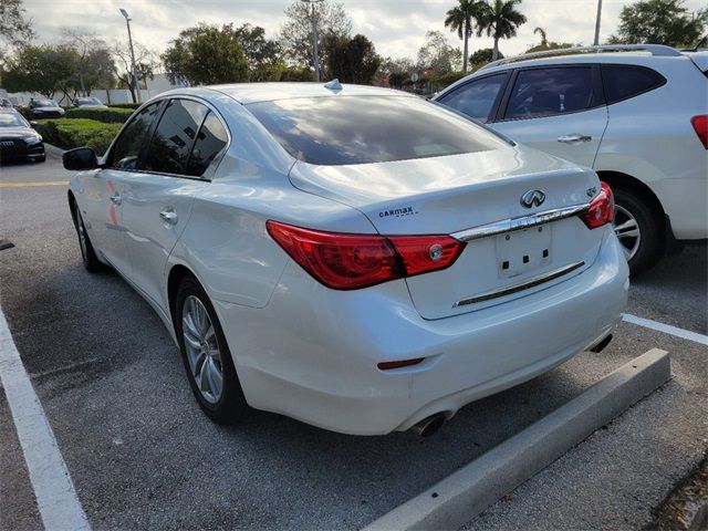 2016 INFINITI Q50 2.0T