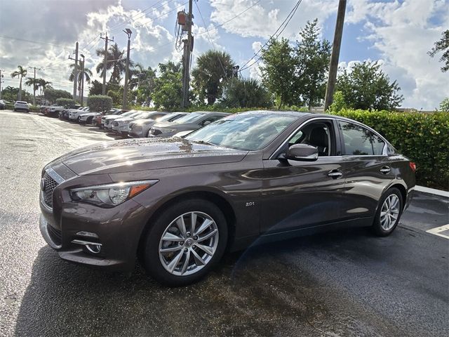 2016 INFINITI Q50 2.0T