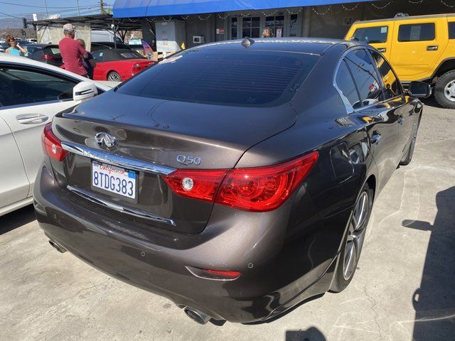 2016 INFINITI Q50 Hybrid Base