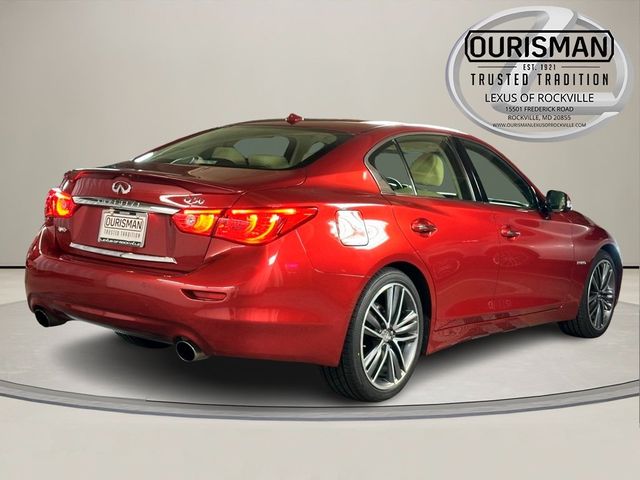 2016 INFINITI Q50 Hybrid Base
