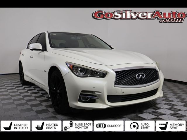 2016 INFINITI Q50 Hybrid Base