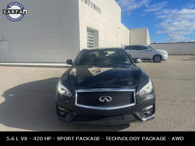 2016 INFINITI Q70 Base