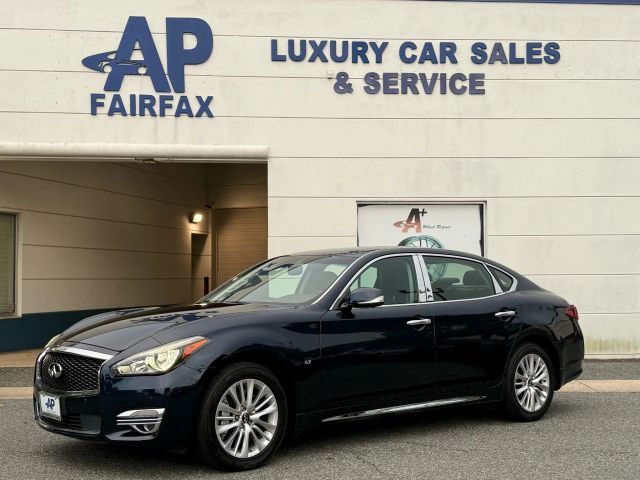 2016 INFINITI Q70L Base
