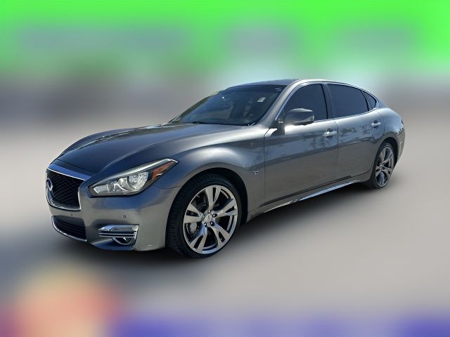 2016 INFINITI Q70L Base