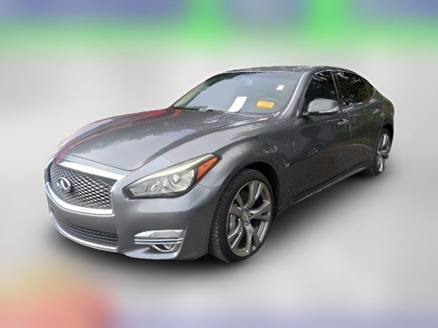 2016 INFINITI Q70L Base