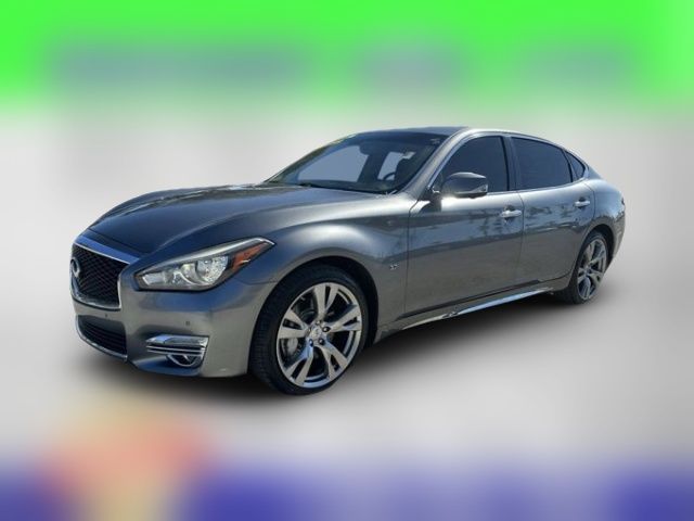 2016 INFINITI Q70L Base