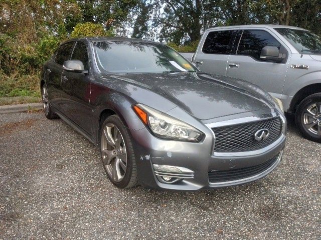 2016 INFINITI Q70L Base