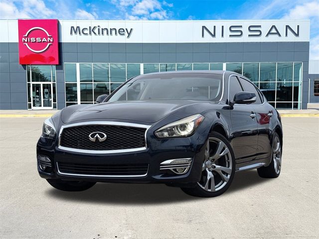 2016 INFINITI Q70L Base