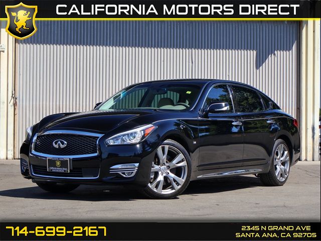 2016 INFINITI Q70L Base