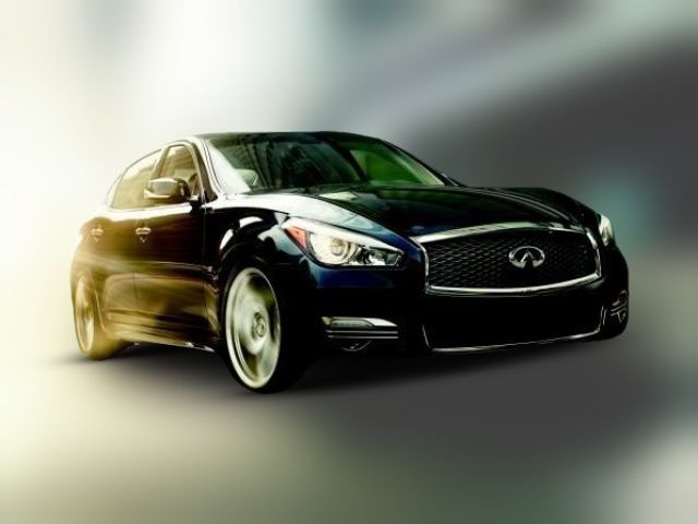 2016 INFINITI Q70L Base