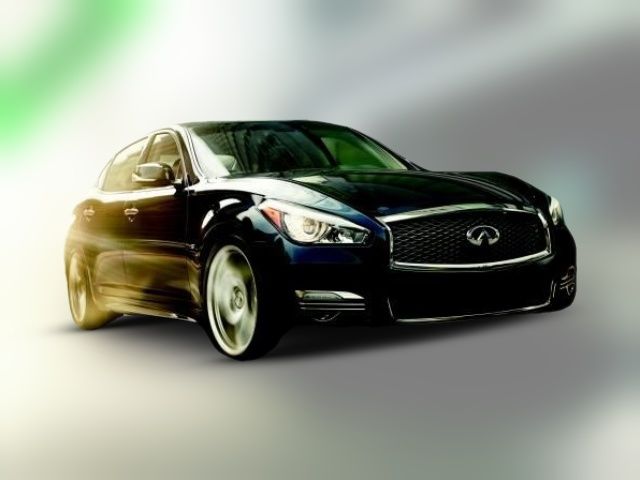 2016 INFINITI Q70L Base