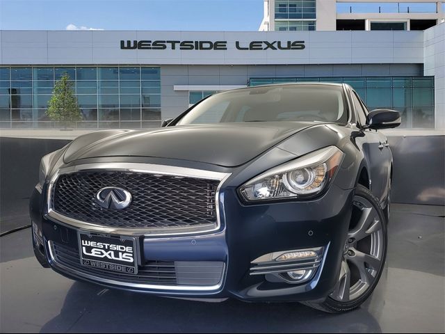 2016 INFINITI Q70L Base