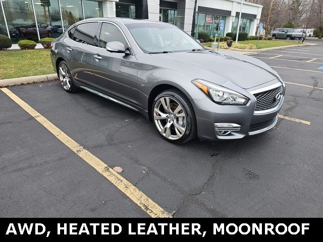 2016 INFINITI Q70L Base