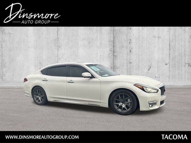 2016 INFINITI Q70L Base