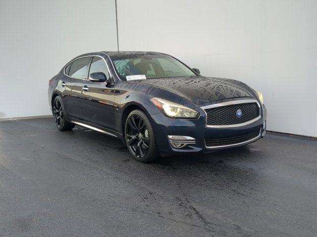 2016 INFINITI Q70L Base