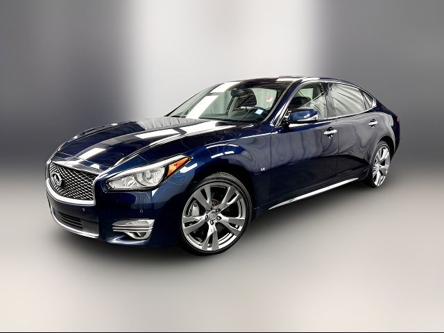 2016 INFINITI Q70L Base