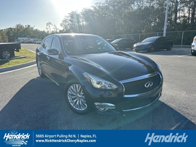 2016 INFINITI Q70L Base