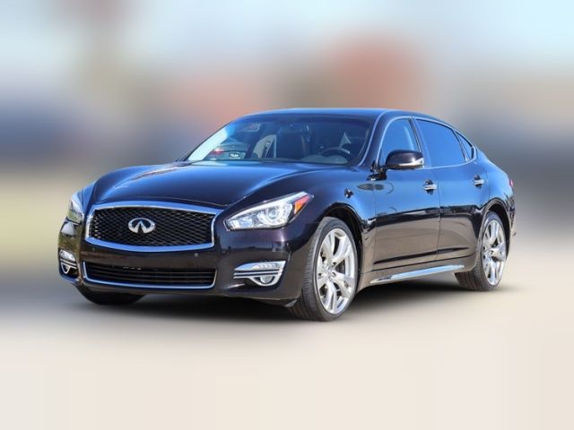 2016 INFINITI Q70L Base