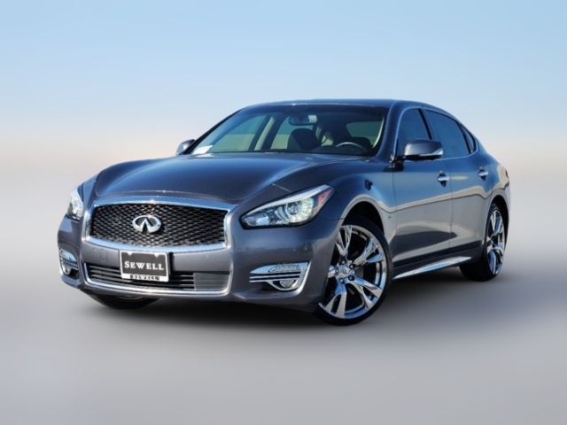 2016 INFINITI Q70L Base