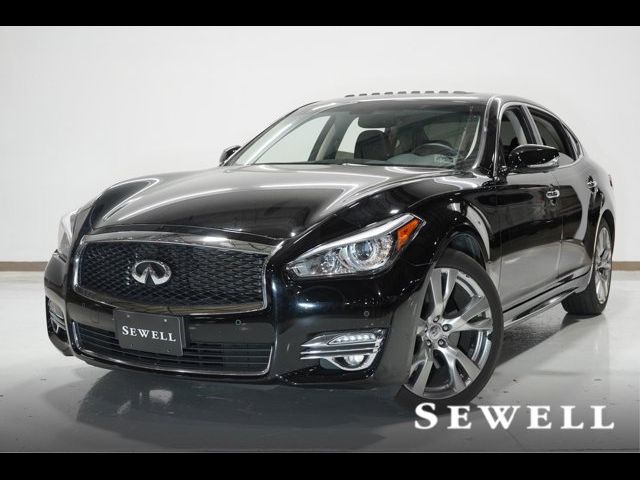 2016 INFINITI Q70L Base