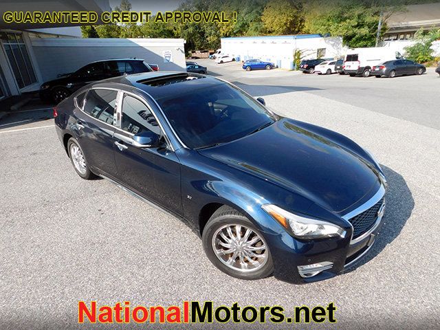 2016 INFINITI Q70L Base