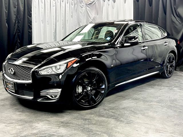 2016 INFINITI Q70L Base