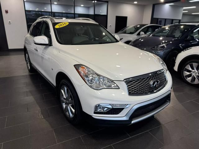 2016 INFINITI QX50 Base