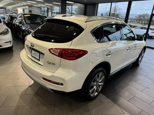 2016 INFINITI QX50 Base